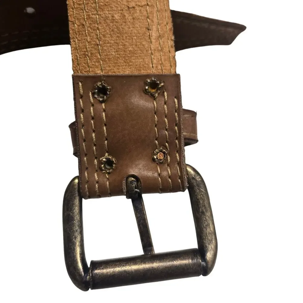 Womens Light Brown Leather Belt Size 33 W 1.25